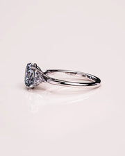Unique Gold Round Diamond Cluster Ring